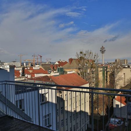 Sunny Penthouse With Terrace. Great View! Dg2 Apartment Viena Exterior foto